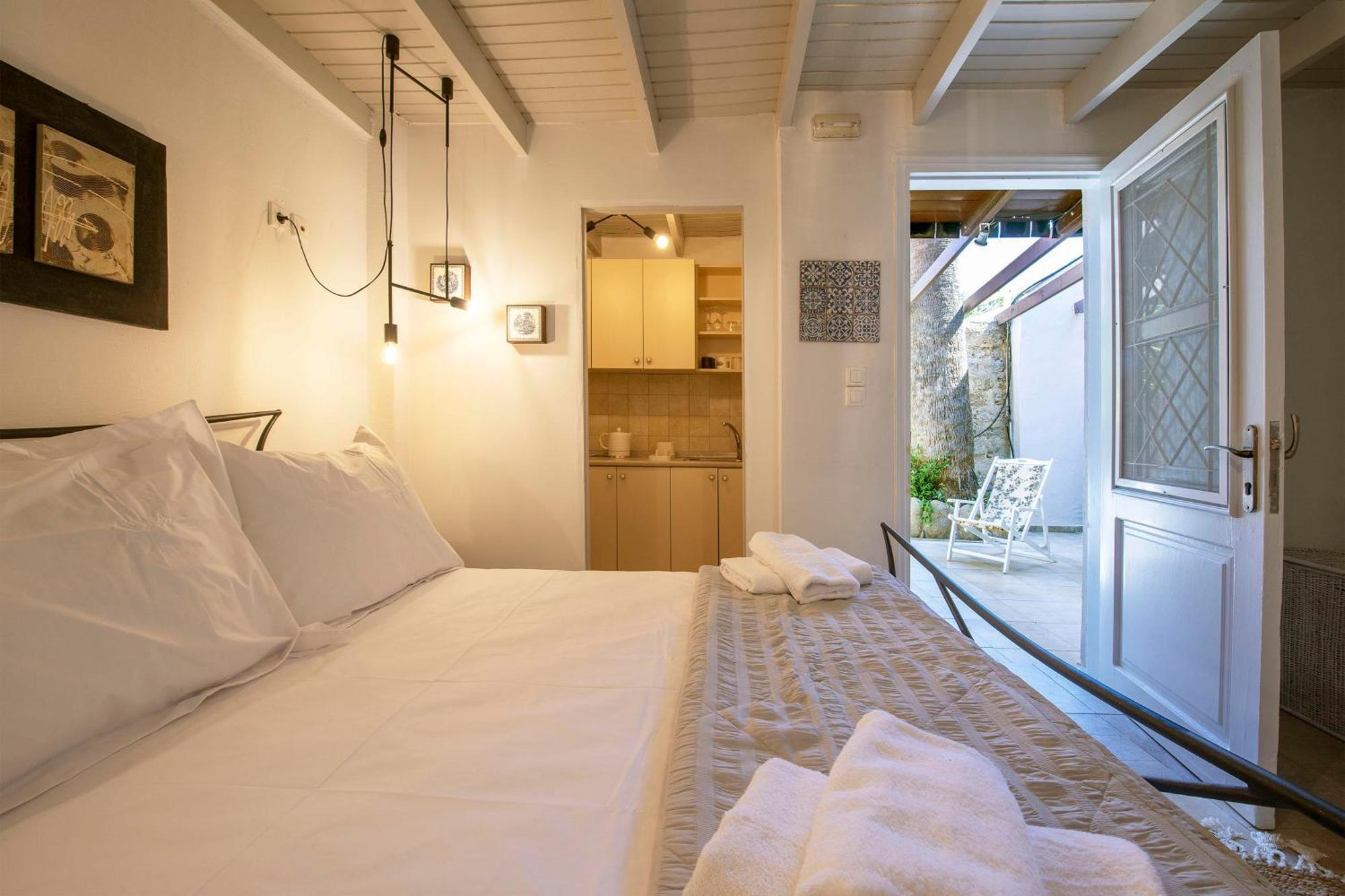 Old Town Corner Luxury Studios Rhodes City Exteriör bild
