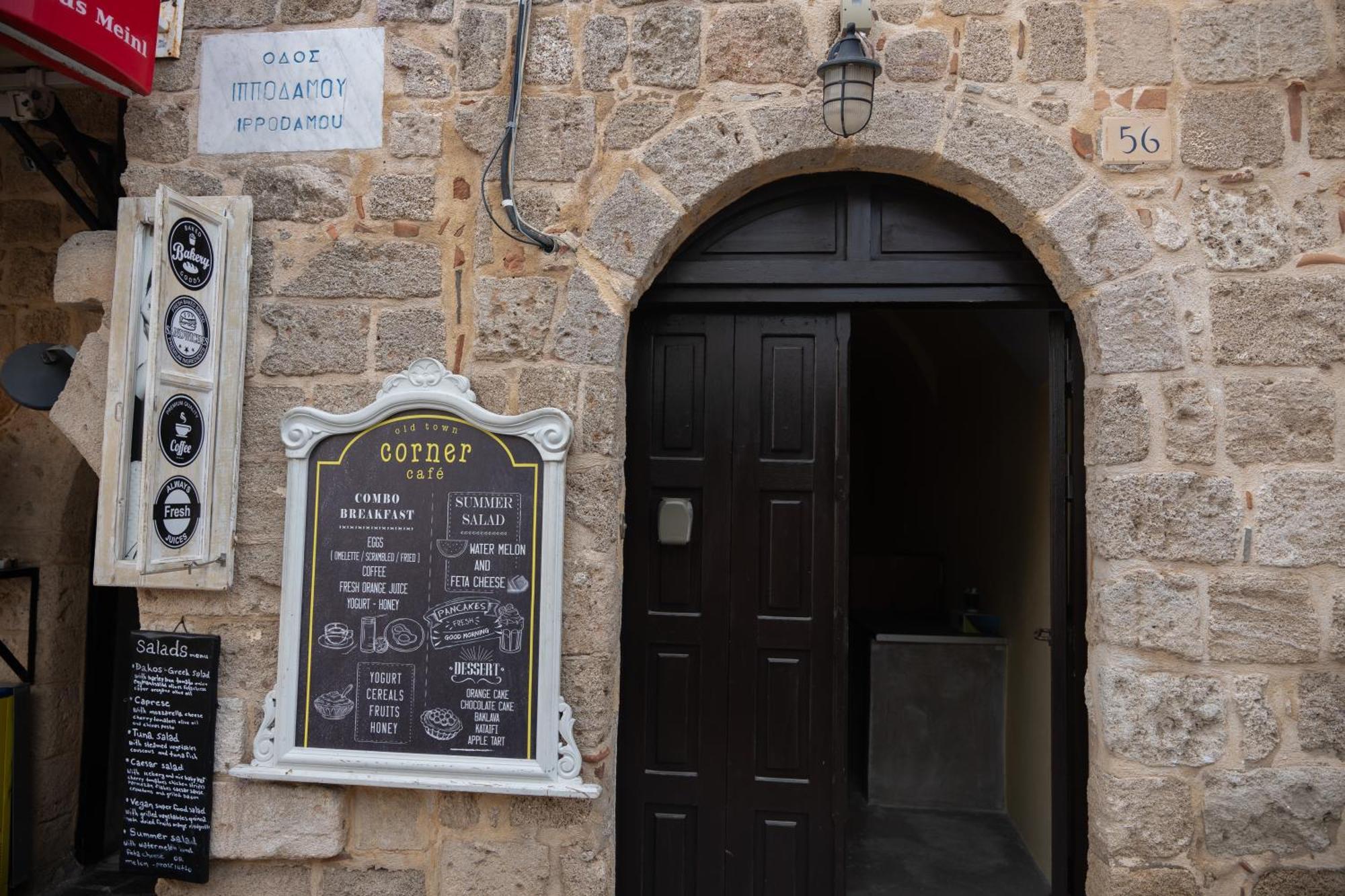 Old Town Corner Luxury Studios Rhodes City Exteriör bild